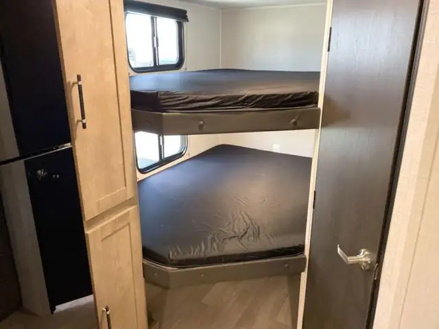 2026 Keystone RV Springdale 2620BHS in Travel Trailers & Campers in Bedford - Image 19