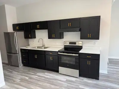 Welcome to 27 Charlotte St Newly built 2 bedroom apartment in uptown Saint John This large modern 2...