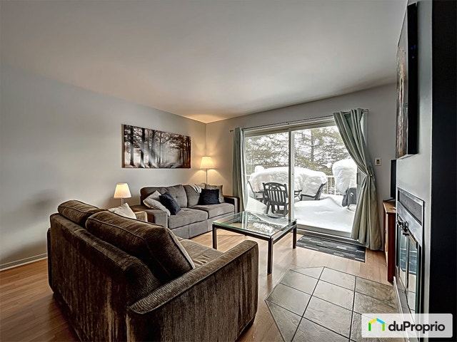$323,400 - Price Taxes Not Included - Condominium in Magog — photo 2