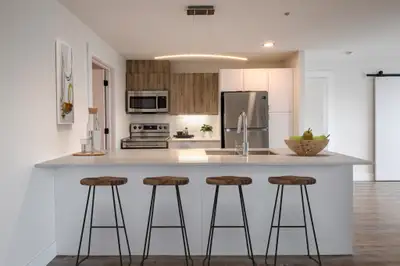 3075 Devonshire Avenue - The Junction Apartment for Rent