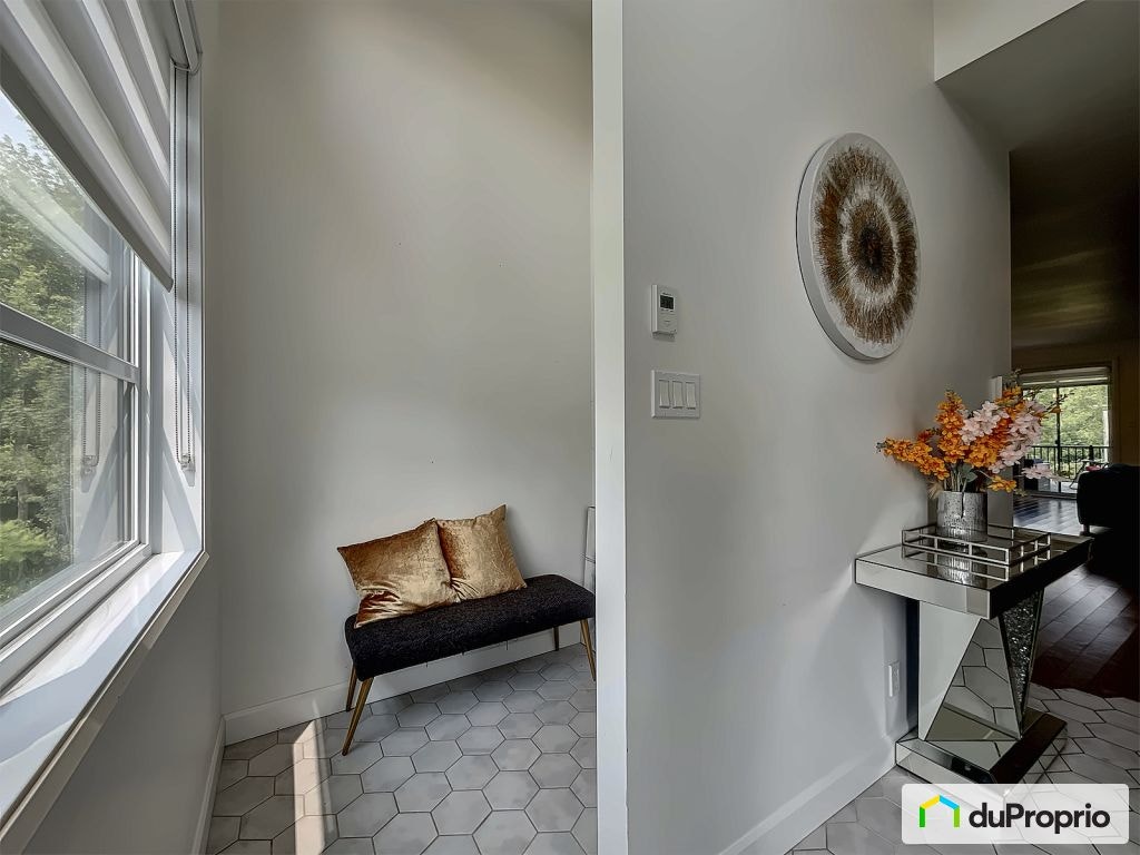 $689,900 - Bungalow for sale in Drummondville (St-Nicéphore) — photo 3