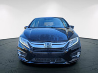 Experience the perfect blend of functionality and style with the 2018 Honda Odyssey EX-L RES. This f... (image 1)