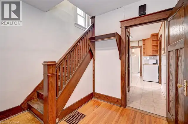 147 COURTLAND Avenue E Kitchener, Ontario in Houses for Sale in Kitchener / Waterloo - Image 19