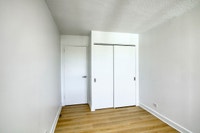Akelius two bedroom apartment for rent. Located near Du Fort in the Downtown - Guy Concordia neighbo... (image 4)