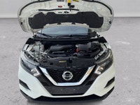 GREAT VALUE | CLEAN CARFAX LED Daytime Running Lights | Blind Spot Warning | Rear Cross Traffic Aler... (image 7)
