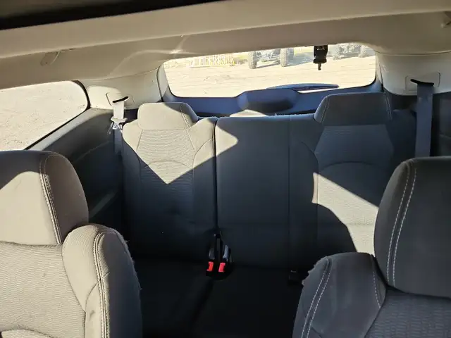 2016 Chevrolet Traverse in Cars & Trucks in Calgary - Image 31
