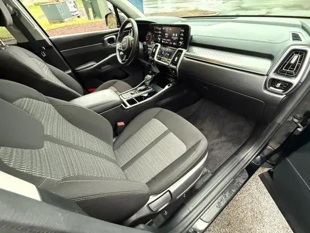 2023 Kia Sorento LX Premium - AWD, 3RD ROW! HEATED SEATS/STRING  in Cars & Trucks in Ottawa - Image 11