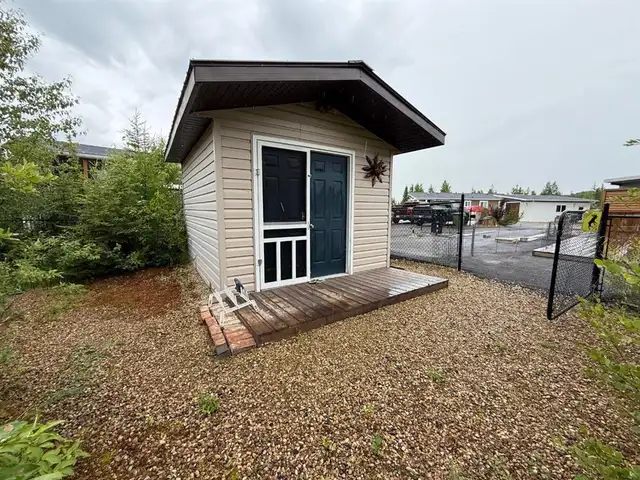 #60B, TWP RD 422, PONOKA COUNTY-RAYMOND SHORES63008313509121121