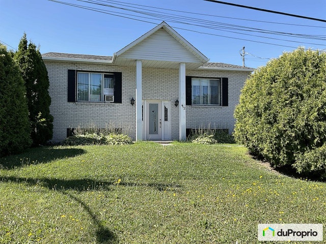 26e Avenue — photo 2