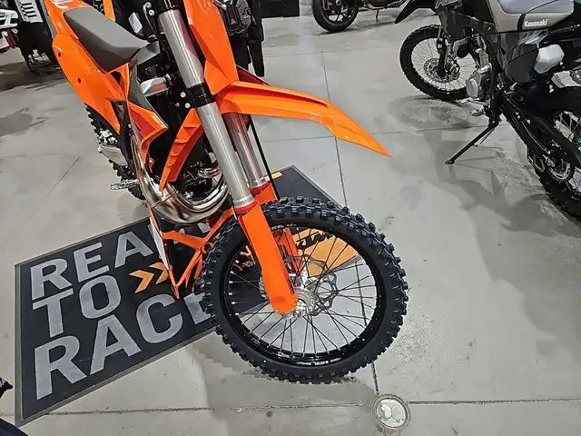 2025 KTM SX 250 in Dirt Bikes & Motocross in Calgary - Image 6