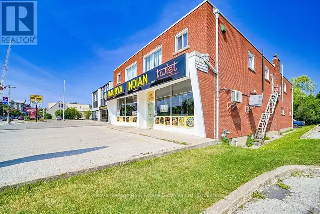 2307 - 2309 LAKESHORE ROAD W Oakville (BR Bronte), Ontario in Commercial & Office Space for Sale in Oakville / Halton Region - Image 32