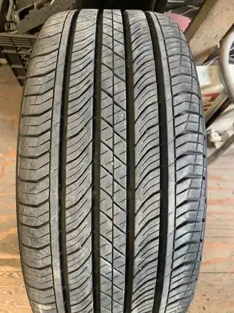 a nice all season continental tire with lots of tread (1 TIRE ONLY) size 225/45/17 91H M S Continent...