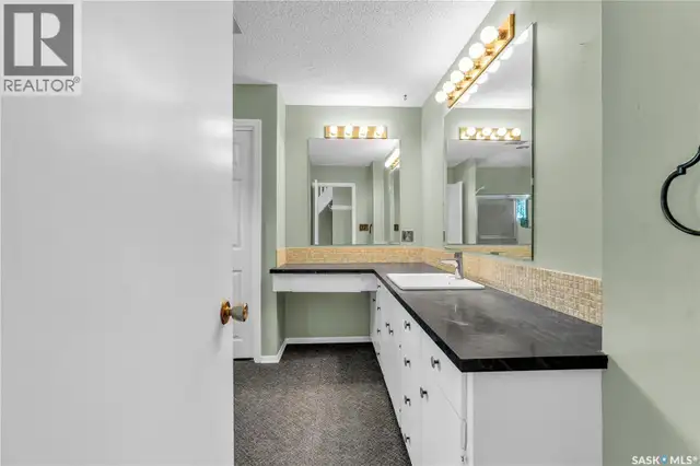 Clavet Acreage Blucher Rm No. 343, Saskatchewan in Houses for Sale in Saskatoon - Image 16