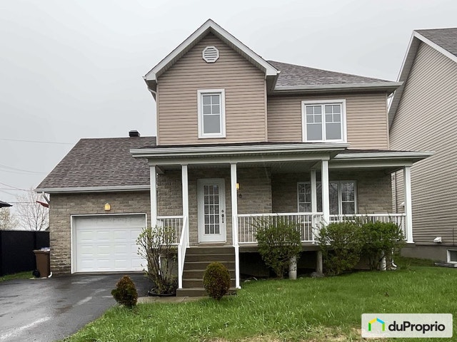 $698,000 - 2 Storey for sale in St-Jean-sur-Richelieu (L'Acadie) — photo 1