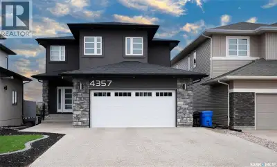 Welcome to 4357 Albulet Dr. This stunning Devereux built two-storey home is 1,970 square foot with t...