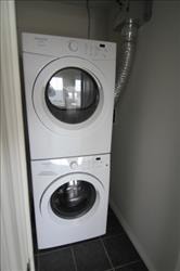 SPACIOUS 2 BEDROOM APARTMENT FOR RENT IN KITCHENER! LOCATED IN COUNTRY HILLS NEIGHBOURHOOD AT STRASB... (image 8)