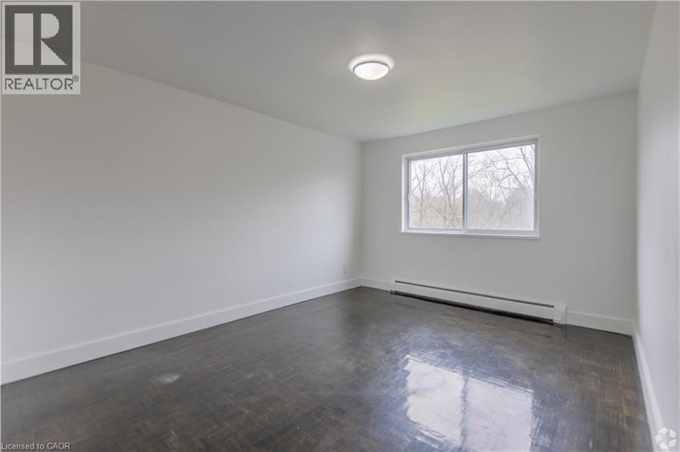 285 ERB Street W Unit# 707 Waterloo, Ontario 5