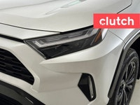 NO ACCIDENTS / CLEAN CARFAX / Push Button Start, 12V Outlet, Internet Access and more! Clutch is the... (image 8)