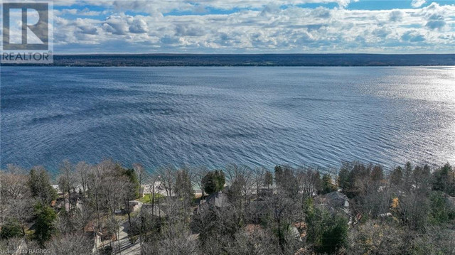 420 MALLORY BEACH Road South Bruce Peninsula, Ontario in Houses for Sale in Owen Sound - Image 4