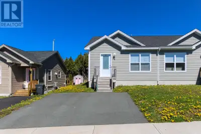 This beautifully maintained duplex home offers the perfect blend of comfort, convenience, and modern...