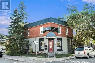 3 - 115 PERCY STREET Ottawa, Ontario