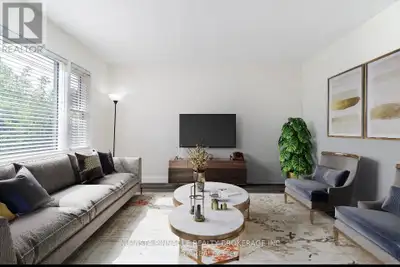 Don't miss this rare opportunity in Central Oshawa! This exceptional, move-in-ready duplex is ideall...