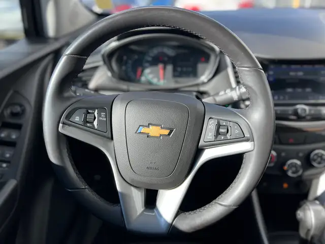 2021 Chevrolet Trax LT | Command Start | Reverse Camera574686549698170889