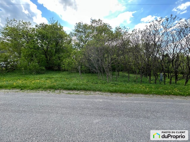 $300,000 - Residential Lot for sale in Shefford — photo 2