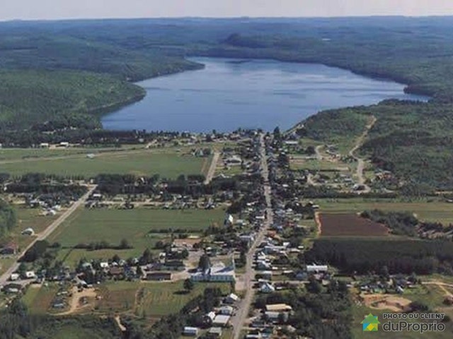 $60,000 - Residential Lot for sale in Lac-Aux-Sables — photo 2