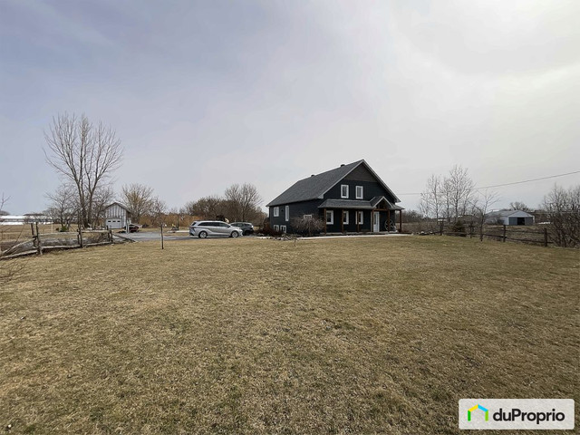 $837,000 - Split Level for sale in Ste-Brigide-D'Iberville dans Maisons à vendre  à Granby - Image 4