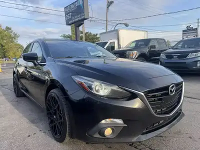 2014 Mazda 3 S Grand Touring automatique absolument tout équipé avec toit ouvrant afficheur projecte...