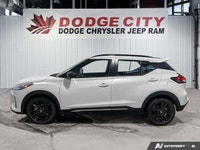 This Nissan Kicks delivers a Regular Unleaded I-4 1.6 L/98 engine powering this Variable transmissio... (image 1)