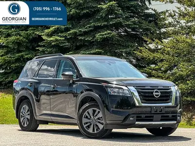 3.5L V6 Engine with 4x4 Drivetrain - Panoramic Sunroof for a Bright Interior - 360 Camera - Heated S...