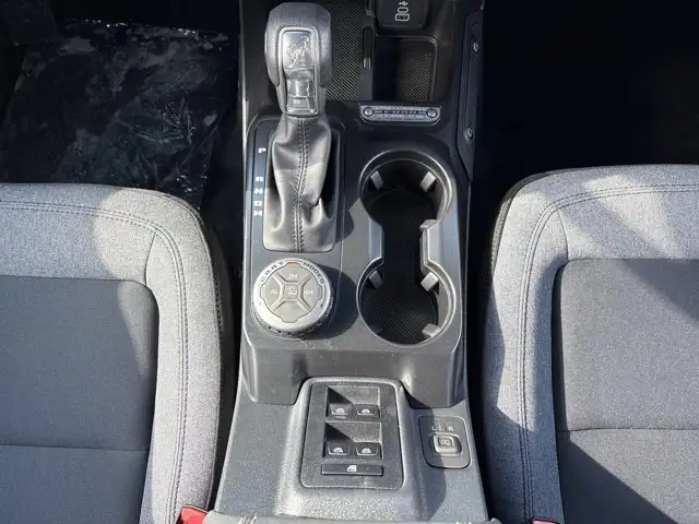 2026 Ford Bronco Base5312038700069888018