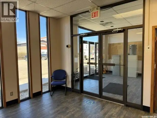 111 Main STREET Semans, Saskatchewan in Commercial & Office Space for Sale in Saskatoon - Image 3