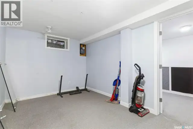 1960 Cowan CRESCENT Regina, Saskatchewan in Houses for Sale in Regina - Image 30