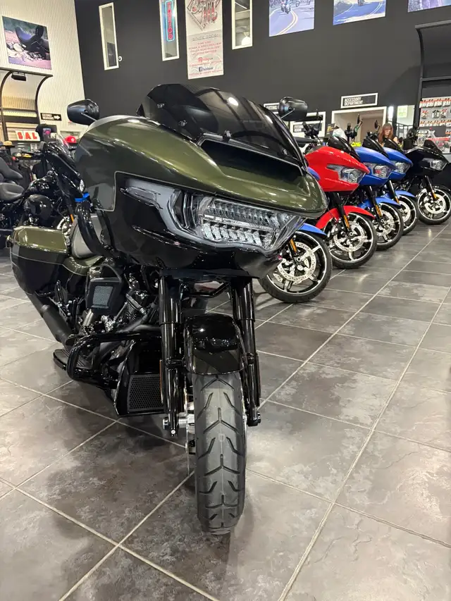 2026 Harley-Davidson Road Glide in Street, Cruisers & Choppers in Sudbury - Image 16