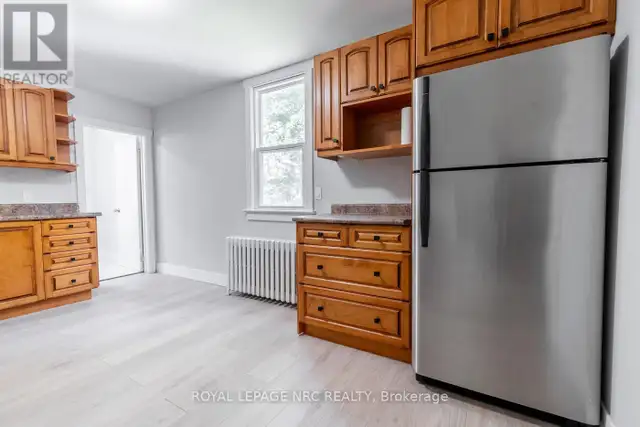 29 ERIE STREET Port Colborne (Main Street), Ontario in Houses for Sale in St. Catharines - Image 26