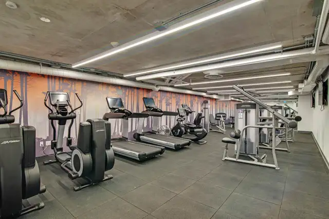 studio  - Fifty on the Park in Long Term Rentals in City of Toronto - Image 8