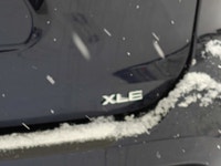 0-DOWN, $195-WKLY oac. WOW! 8-PASSENGER, HIGHLANDER HYBRID, LEATHER INTERIOR, POWER SEATS, POWER SUN... (image 6)