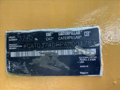 2011 Caterpillar 374DL in Heavy Equipment in Laval / North Shore - Image 12