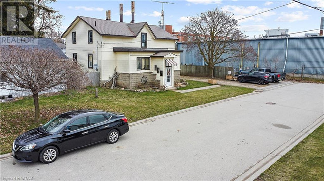 45 ISABELLA Street Plattsville, Ontario in Houses for Sale in Oakville / Halton Region - Image 4