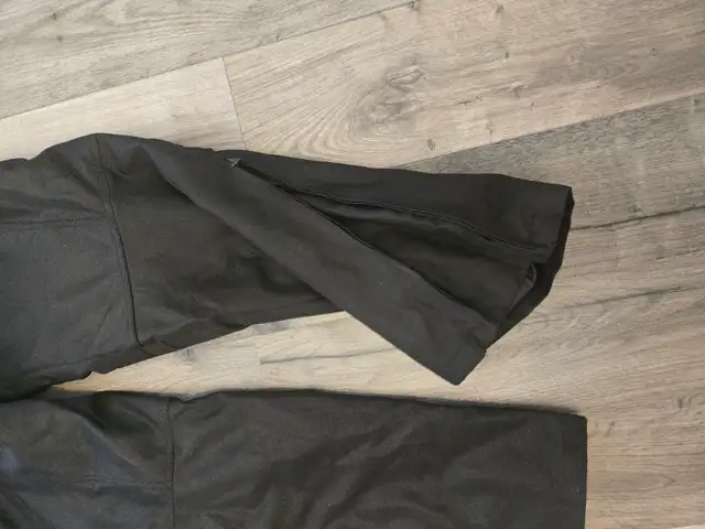 Men's motorcycle pants Jeans and Nylon 34-36 in Motorcycle Parts & Accessories in Dartmouth - Image 5