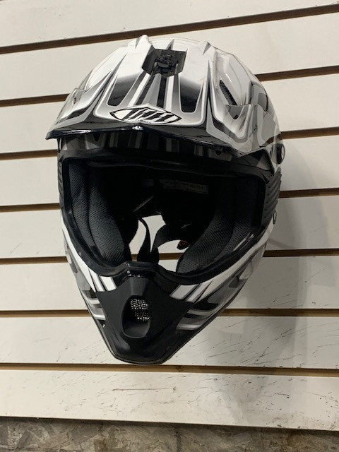 THH Motocross Helmet in Motorcycle Parts & Accessories in Saskatoon