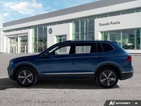 Navigate daily commutes and weekend adventures with confidence in this 2019 Volkswagen Tiguan Highli... (image 1)