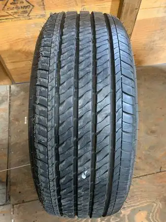 a near new PAIR off all season firestone tires in great shape like new (2 TIRES ONLY) size 215/55/16...