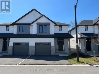 No Condo Fees for 5 Years! Welcome to 25-49 Royal Dornoch Drive, a semi-detached condo by Hayhoe Hom...
