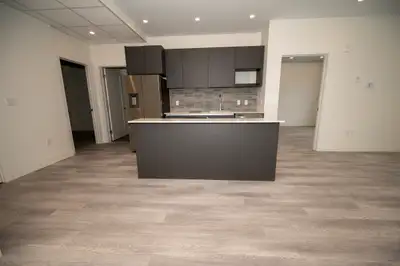 307 Prince Albert Rd - 1 + Den Bedroom Apartment for Rent