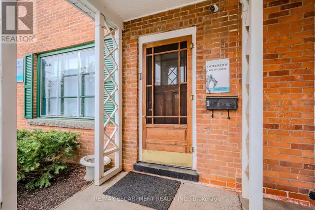 1 - 492 LOCUST STREET Burlington (Brant), Ontario in Commercial & Office Space for Rent in Oakville / Halton Region - Image 14