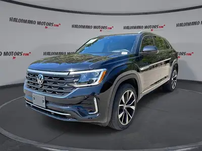 // ACCIDENT FREE!! // This used 2025 Volkswagen Atlas Cross Sport Execline 4WD is a confident, well-...
